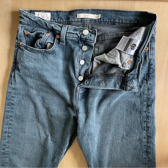Levi’s Button Fly Wedgie Dark Blue Wash Jeans - Picture 3 of 8